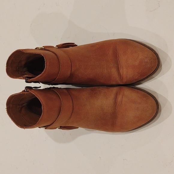 Chinese Laundry | Seasons Cognac Studded Leather Booties - Picture 4 of 7